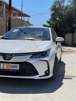 تۆیۆتا کۆرۆلا